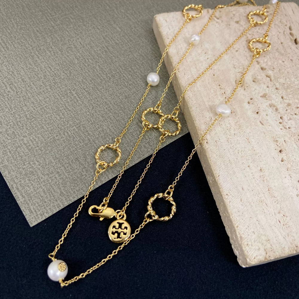 Tory Burch Trendy Spiral Round Pearl Necklace